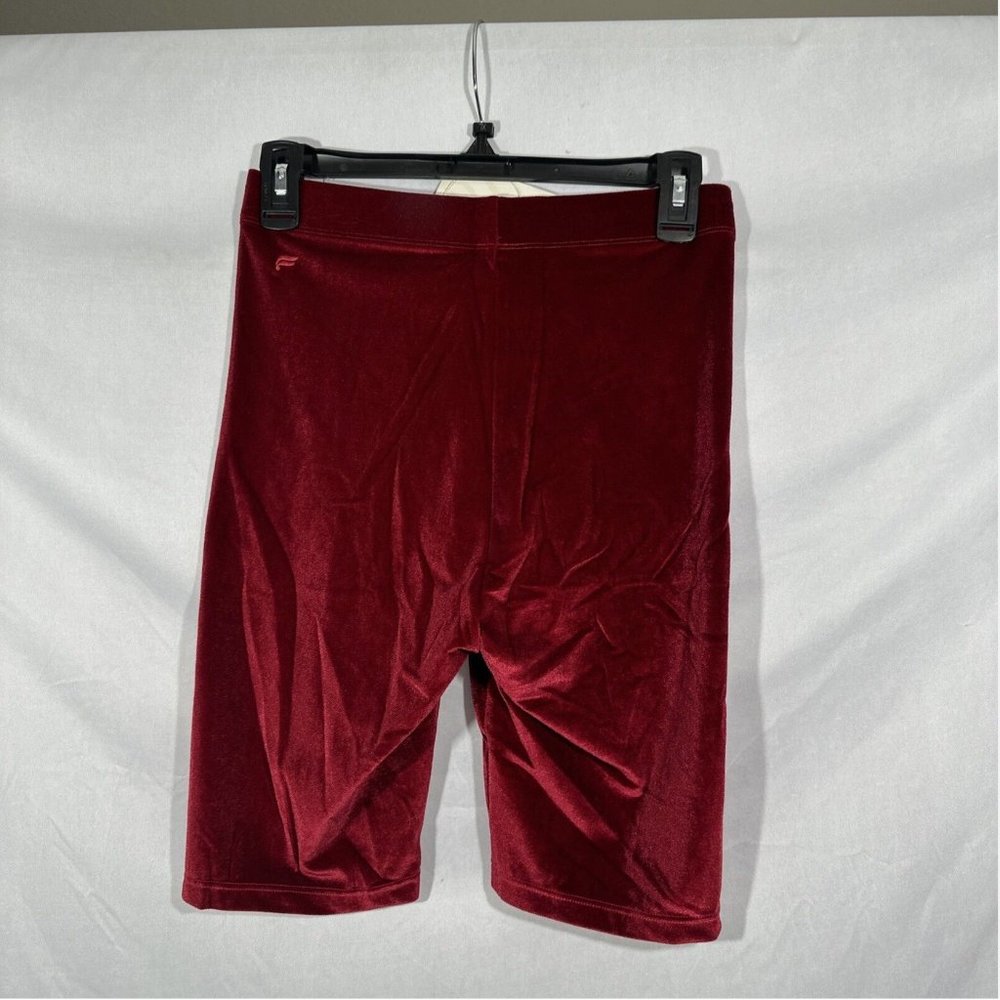 NWT $50 Fabletics [ Medium 8 ] High Waisted Velour 9'' Short in Cherry‎ Red - Picture 6 of 11